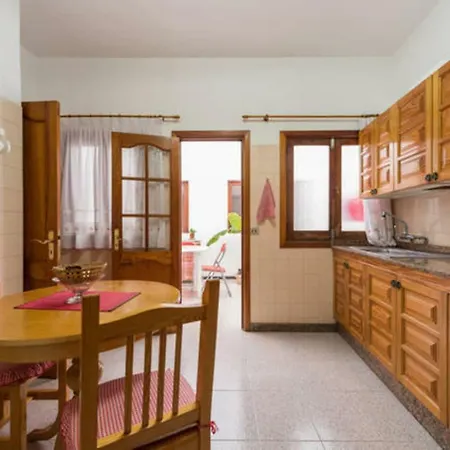 Apartamento Big House 16 People *
